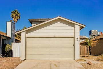 6708 Sheffield Dr Las Vegas, NV 89108